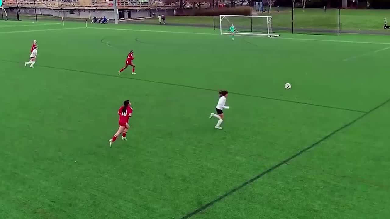 Players tracked across a full soccer field